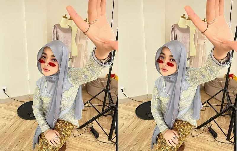 Kacamata Gaya Wanita Hijab Kekinian Agar Tetap Terlihat Fit In